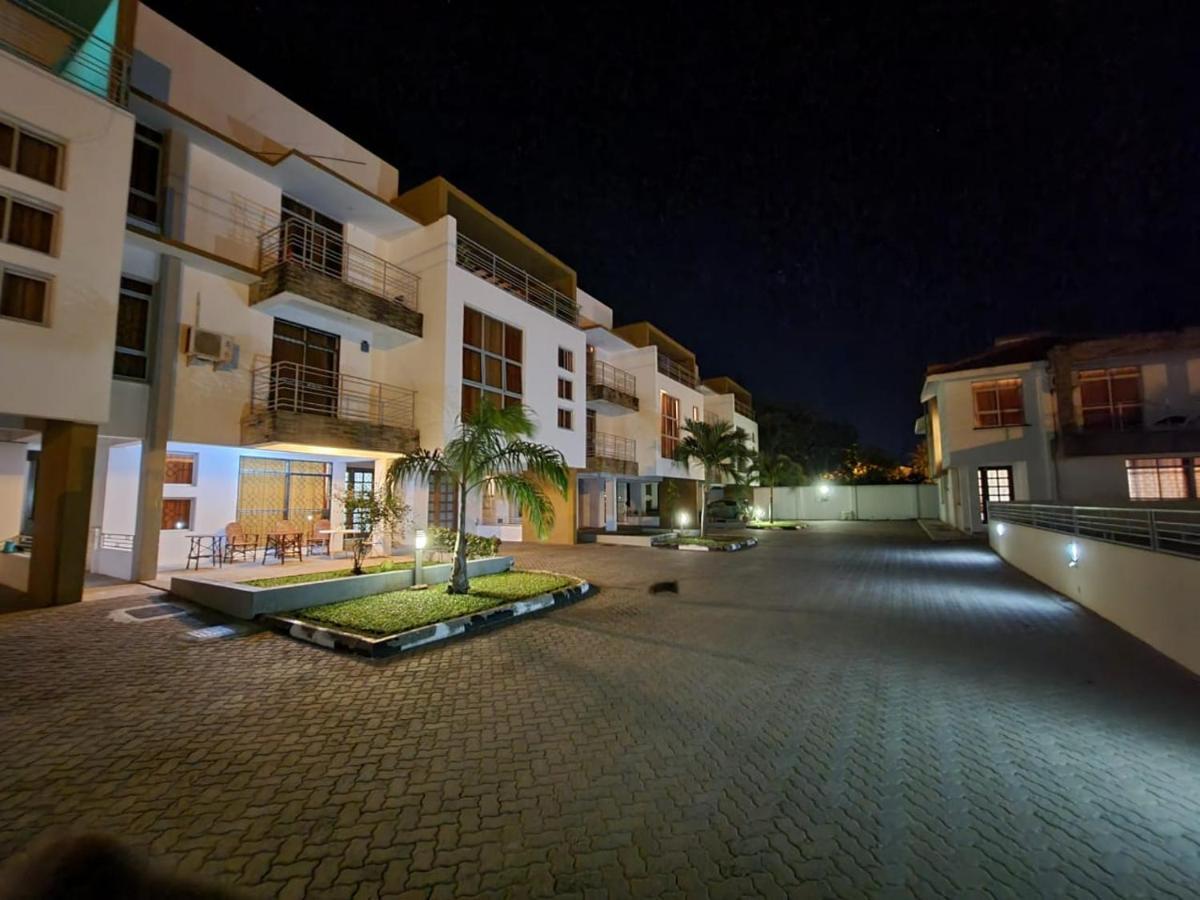 Ary Homestay Nyali- A Walk Away From City Mall Mombasa Exterior photo